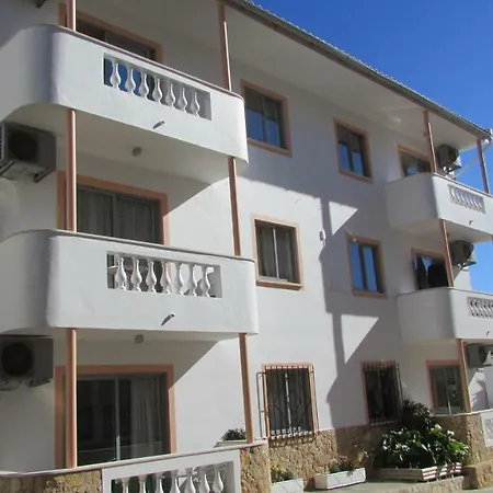 Apartamento T1 Апартаменты *