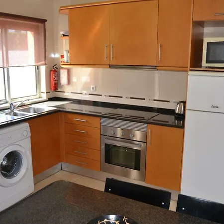 Apartamento T1 Апартаменты
