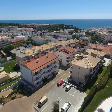 Apartamento T1 * Ольюш-ди-Агуа (Албуфейра)